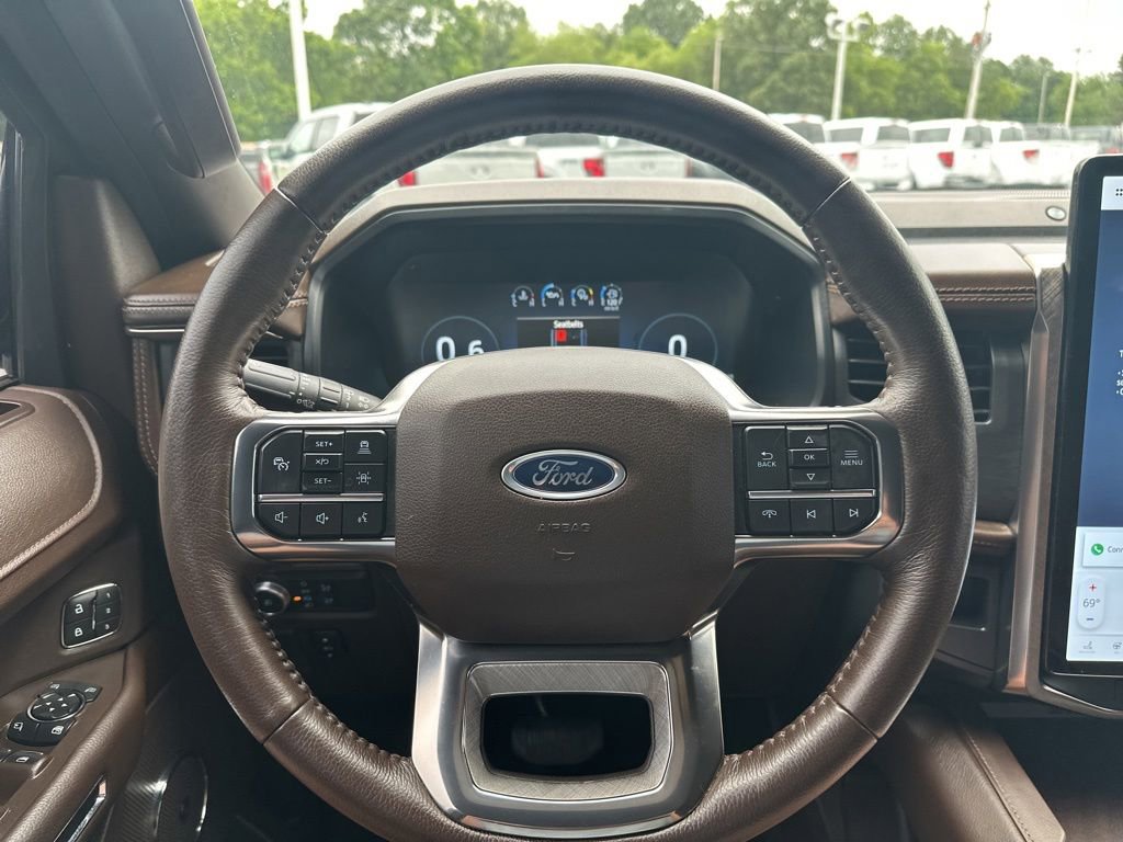 Used 2022 Ford Expedition Max King Ranch AWD/4WD image 25