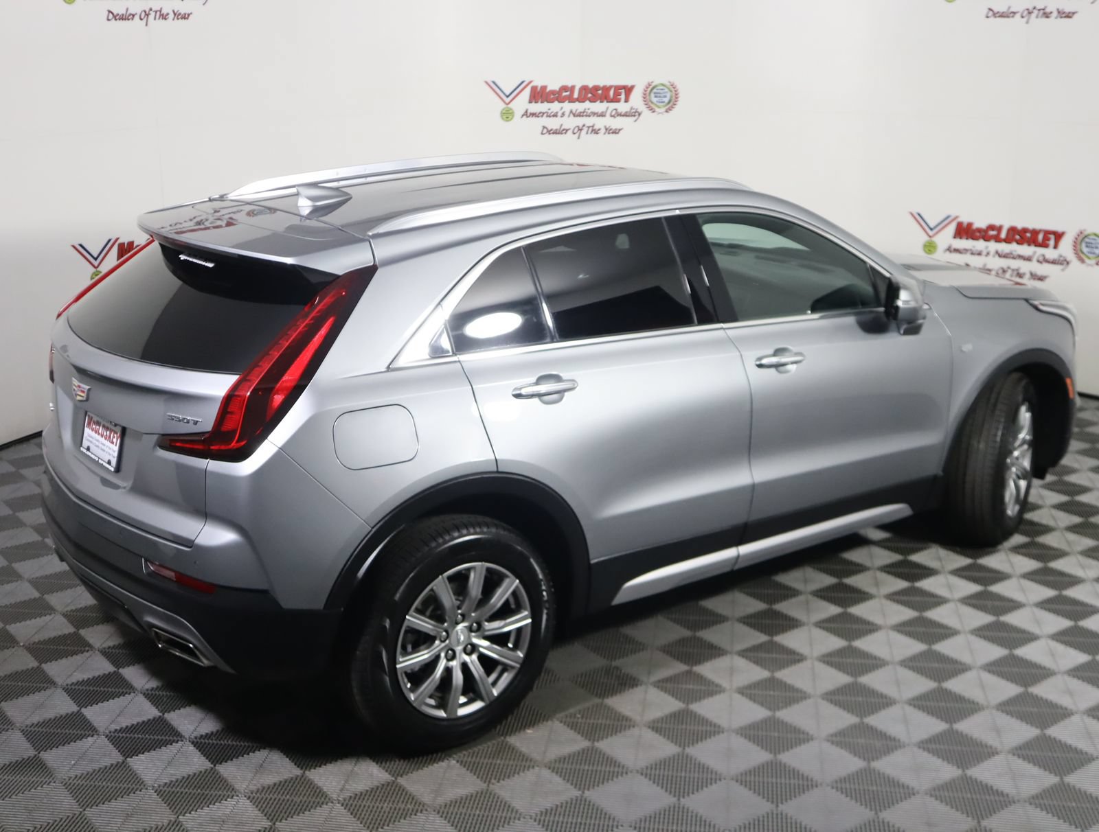 Used 2023 Cadillac XT4 Premium Luxury AWD/4WD image 5