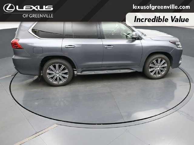 Used 2017 Lexus LX 570 4WD w/ Luxury Package image 52