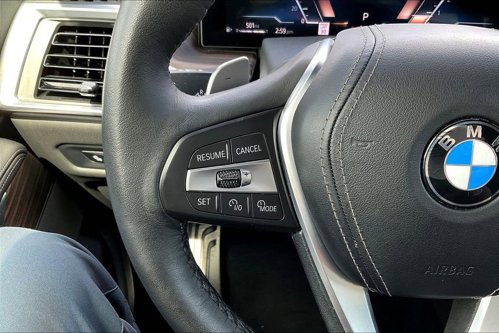Used 2024 BMW X5 xDrive40i w/ Premium Package AWD/4WD image 11