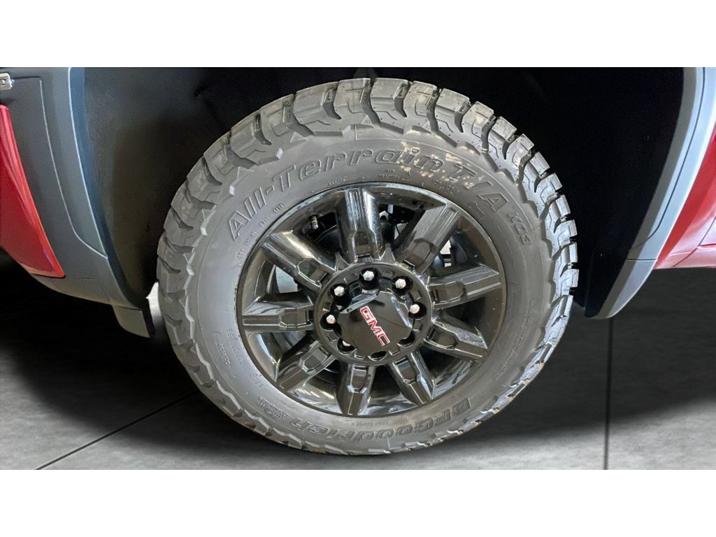 New 2026 GMC Sierra 2500 AT4 w/ Technology Package AWD/4WD image 19