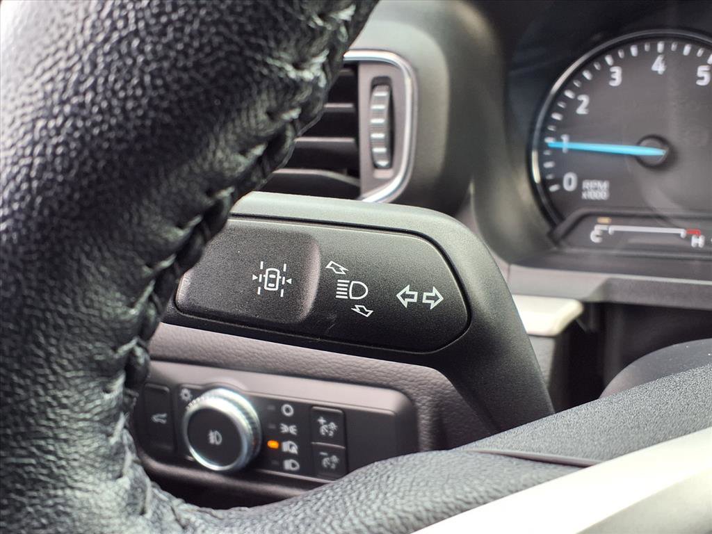 Used 2022 Ford Explorer XLT w/ Equipment Group 202A image 31