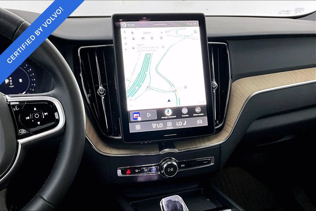 Certified 2026 Volvo XC60 B5 Plus AWD/4WD image 7