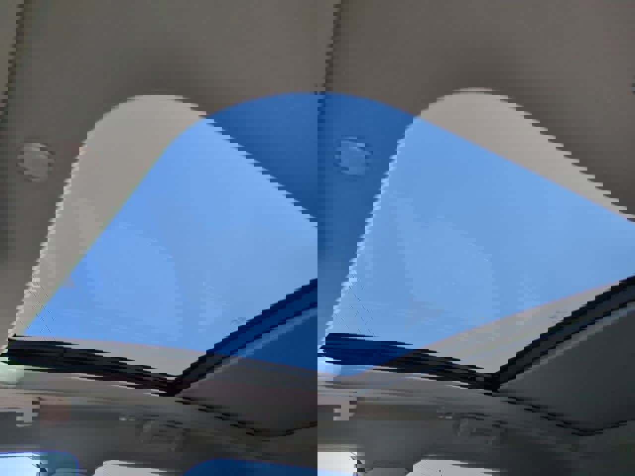 Used 2022 Lincoln Corsair Reserve image 18