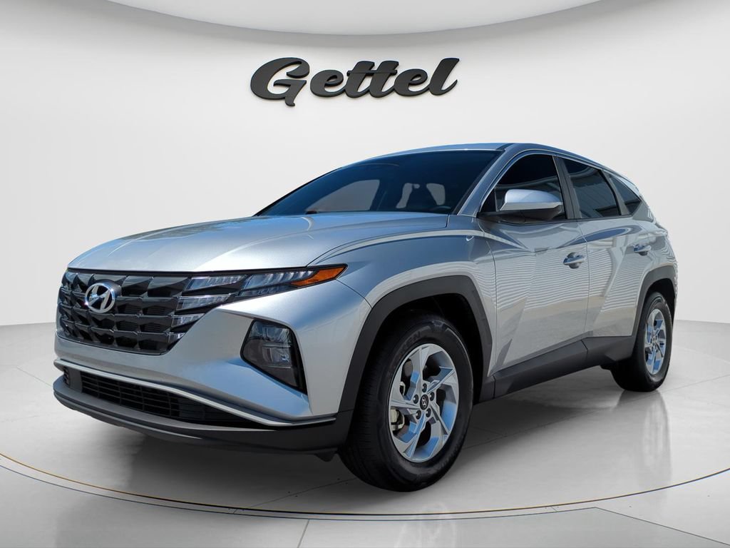 Used 2024 Hyundai Tucson SE FWD image 1