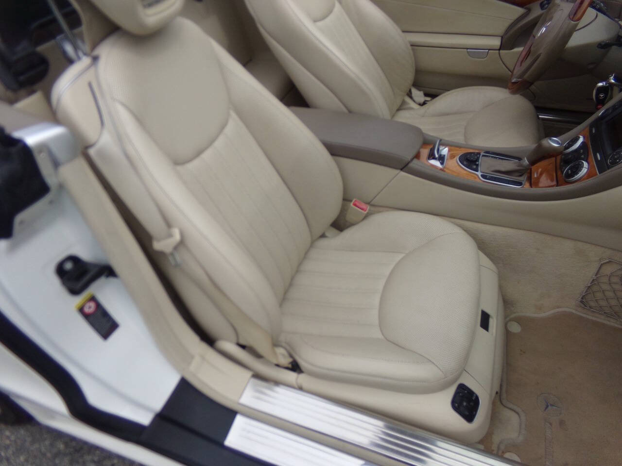 Used 2009 Mercedes-Benz SL 550 image 48