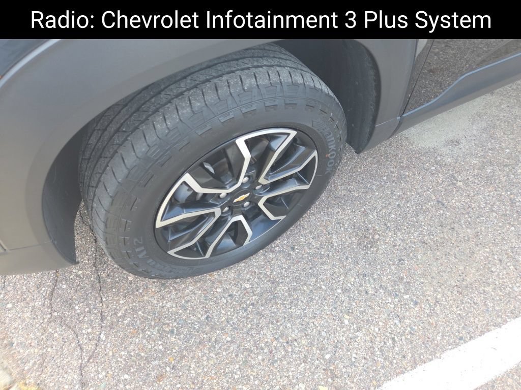 Used 2022 Chevrolet TrailBlazer ACTIV w/ Technology Package AWD/4WD image 12