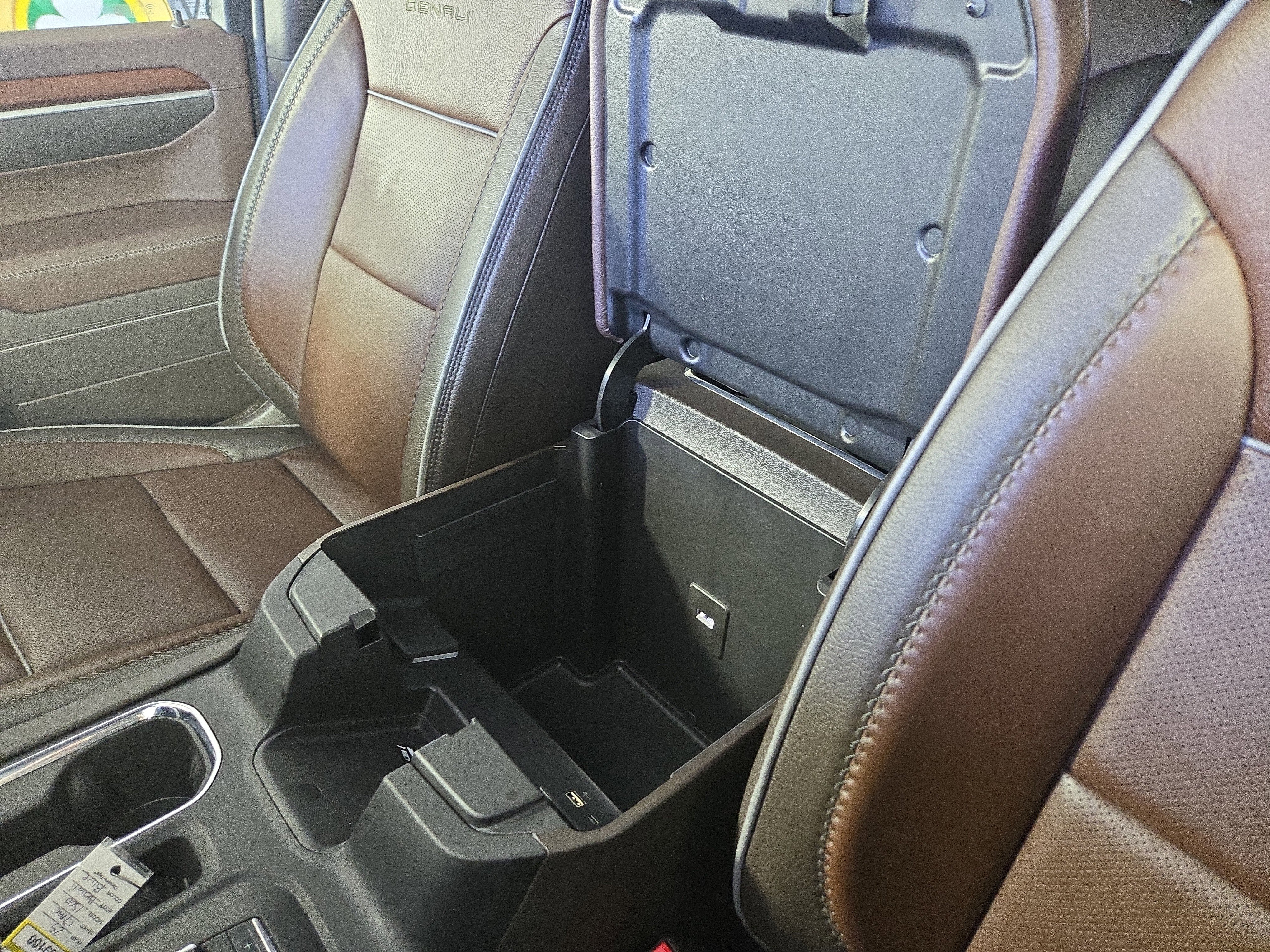 Used 2025 GMC Sierra 1500 Denali w/ Denali Reserve Package image 29