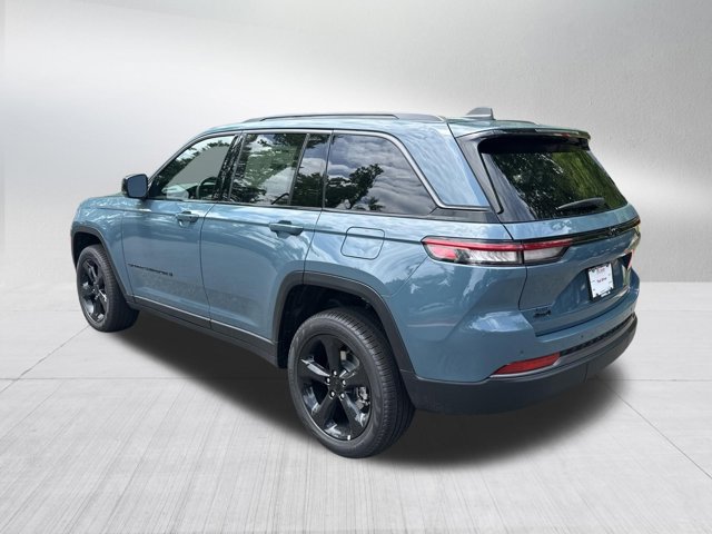 New 2026 Jeep Grand Cherokee Limited w/ Limited Altitude Package AWD/4WD image 7