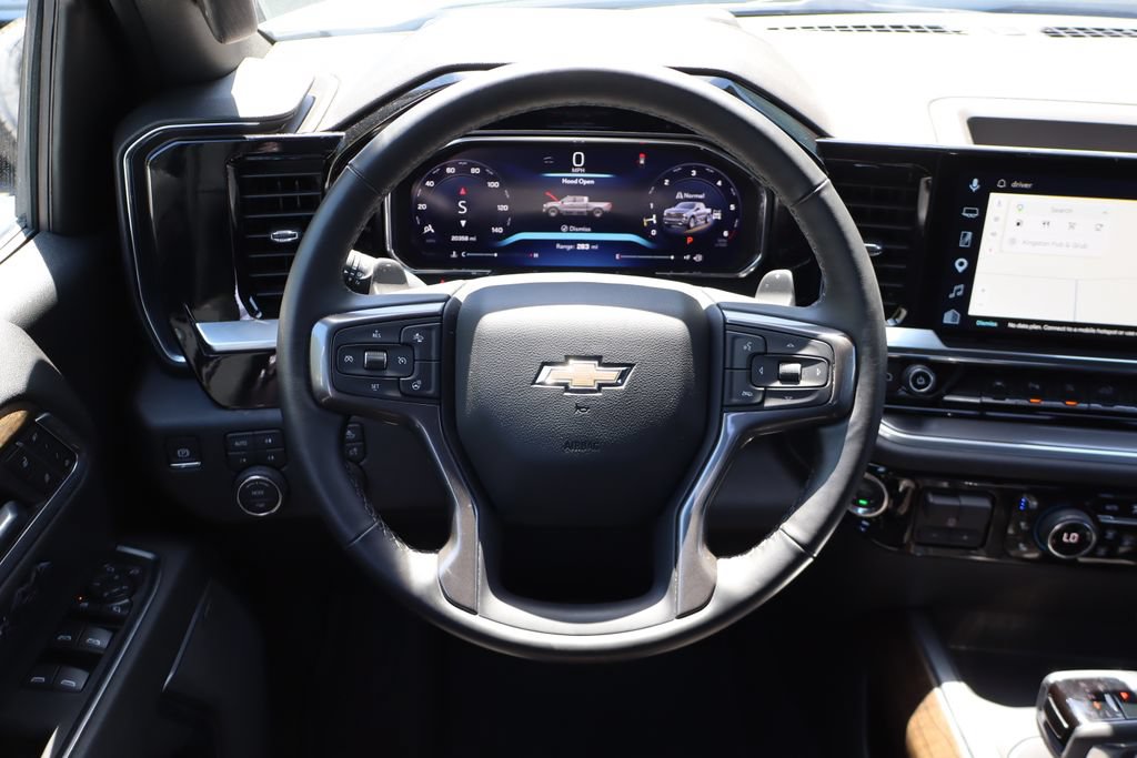 Used 2026 Chevrolet Silverado 1500 High Country w/ High Country Premium Package AWD/4WD image 23