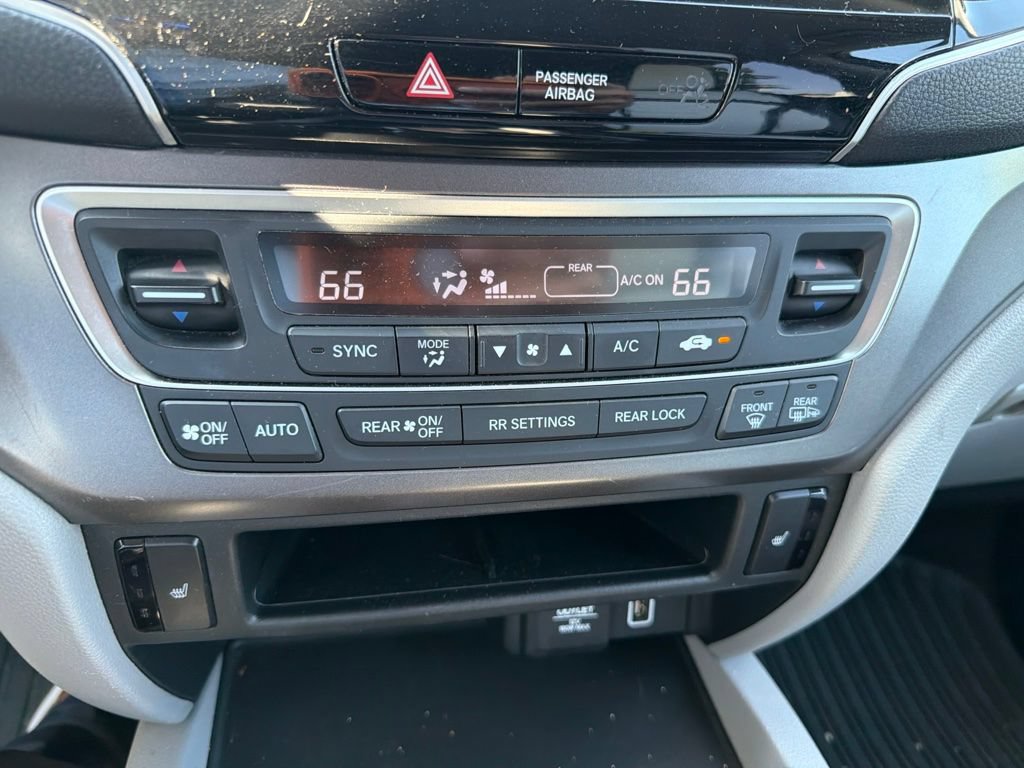 Used 2021 Honda Pilot EX image 12
