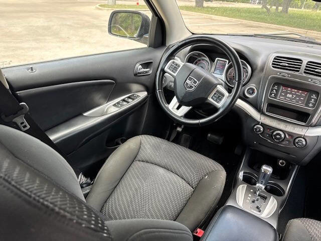 Used 2012 Dodge Journey SXT w/ Popular Equipment Group image 24