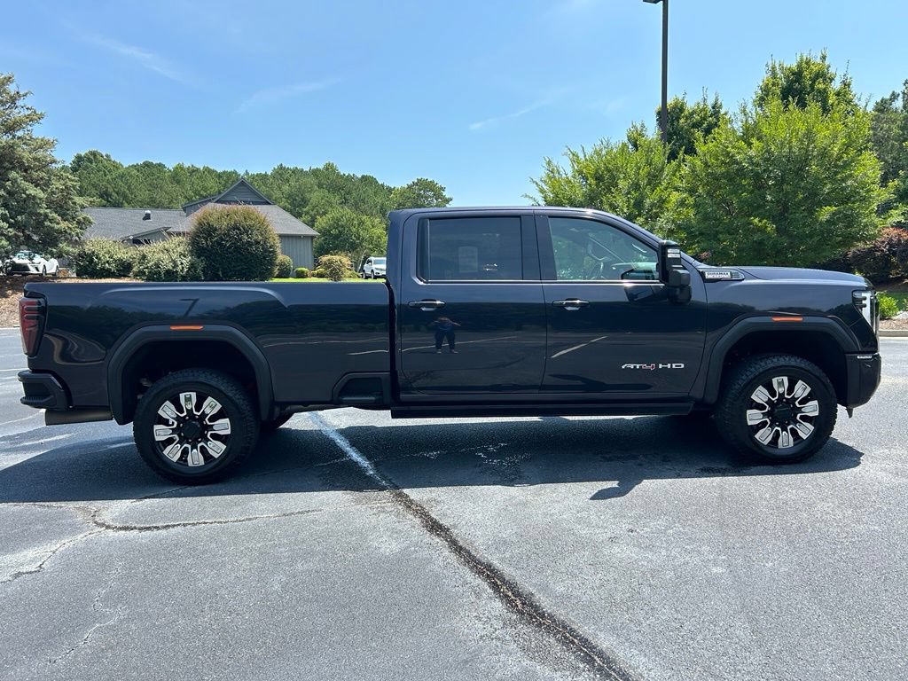 Used 2024 GMC Sierra 3500 AT4 w/ Technology Package AWD/4WD image 27