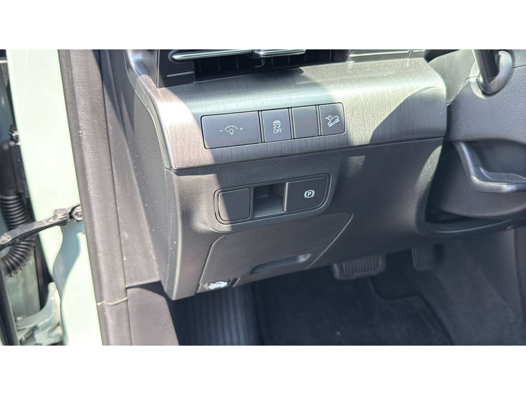 Used 2024 Hyundai Kona SEL AWD/4WD image 15