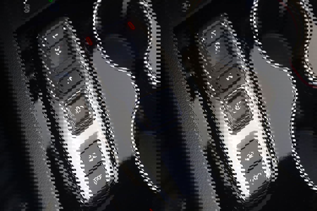 Used 2025 Honda Ridgeline Black Edition image 7