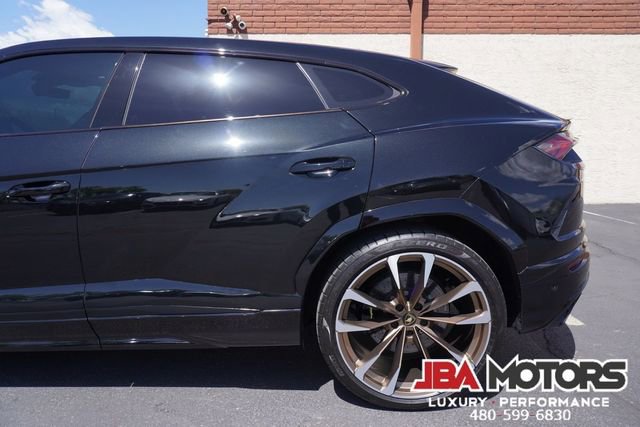 Used 2019 Lamborghini Urus image 36