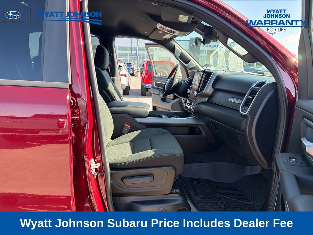 Used 2025 RAM 1500 Big Horn AWD/4WD image 37