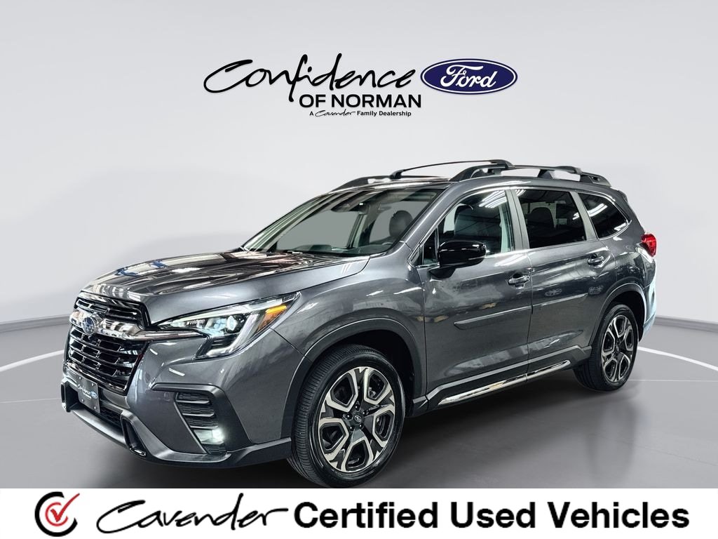 Used 2025 Subaru Ascent Limited AWD/4WD image 1