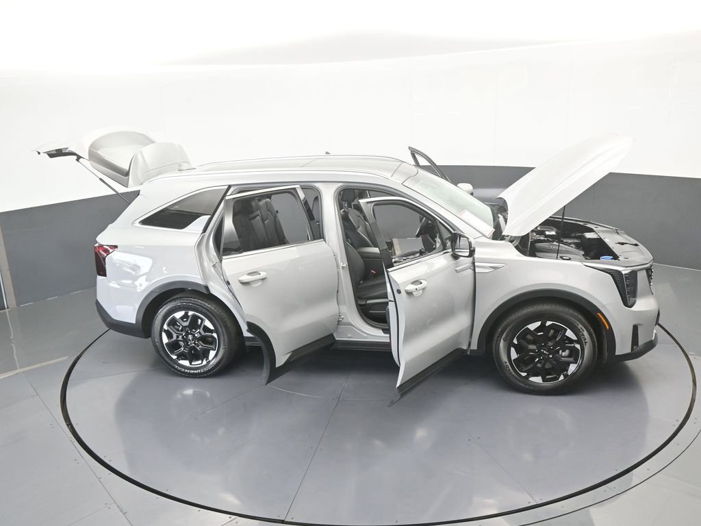 Used 2025 Kia Sorento S w/ Panoramic Sunroof Package image 33