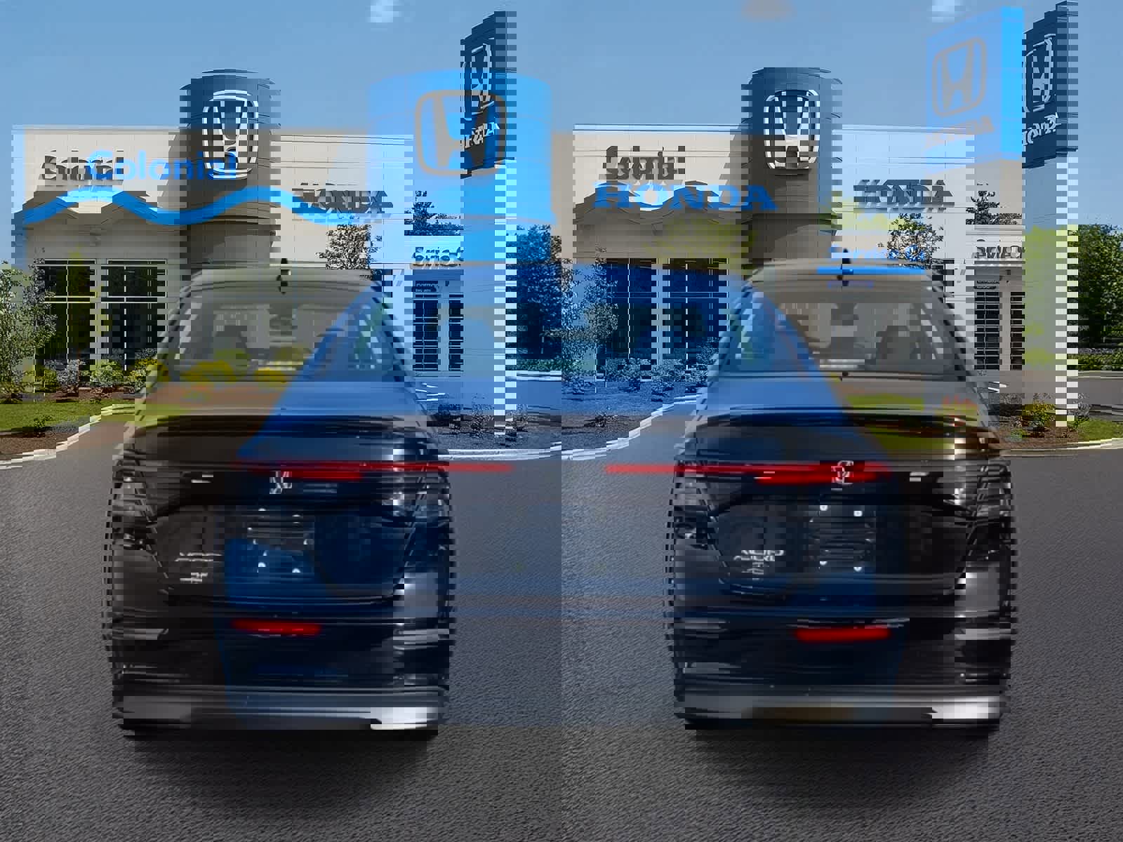 Used 2023 Honda Accord LX image 5