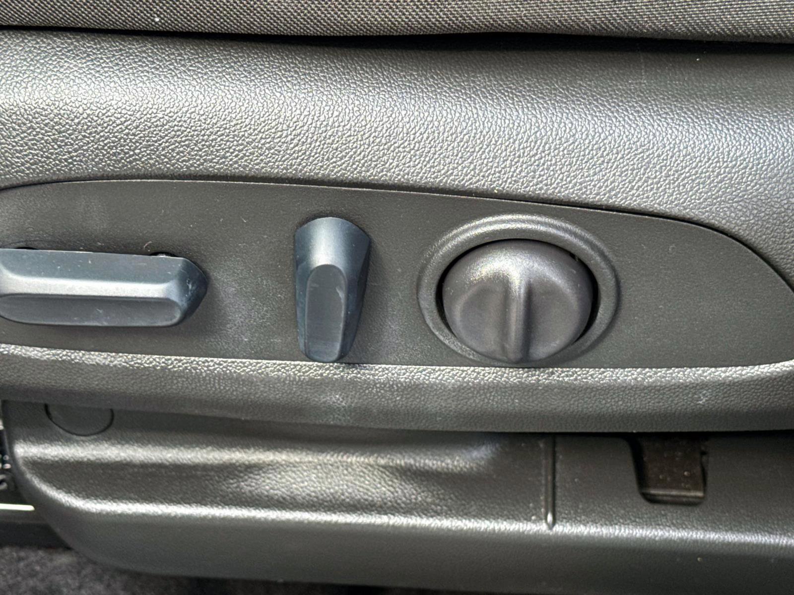 Certified 2023 Chevrolet TrailBlazer LT w/ Convenience Package image 17