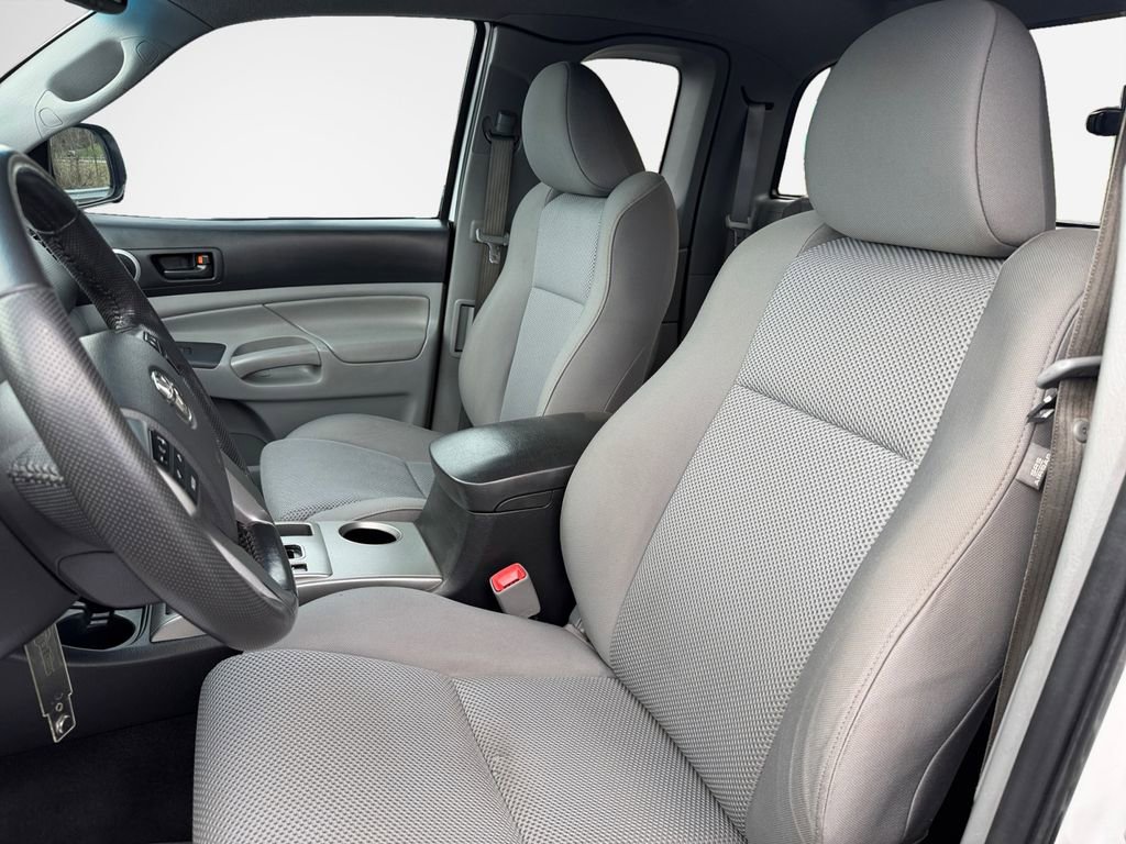 Used 2012 Toyota Tacoma 4x4 Access Cab V6 w/ TRD Off-Road Pkg image 12