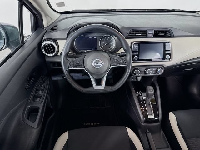 Used 2022 Nissan Versa SV FWD image 20