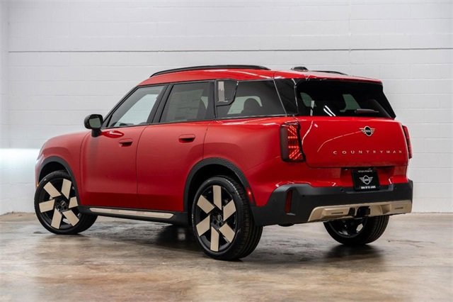 Certified 2025 MINI Cooper Countryman S w/ Comfort Package Max image 9