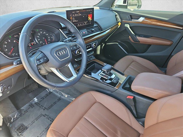 Used 2024 Audi Q5 2.0T Premium AWD/4WD image 12