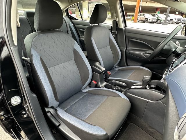 Used 2024 Nissan Versa SV FWD image 10