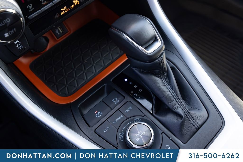 Used 2024 Toyota RAV4 Adventure AWD/4WD image 9