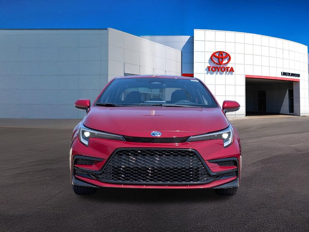 Used 2023 Toyota Corolla SE w/ SE Package FWD image 4