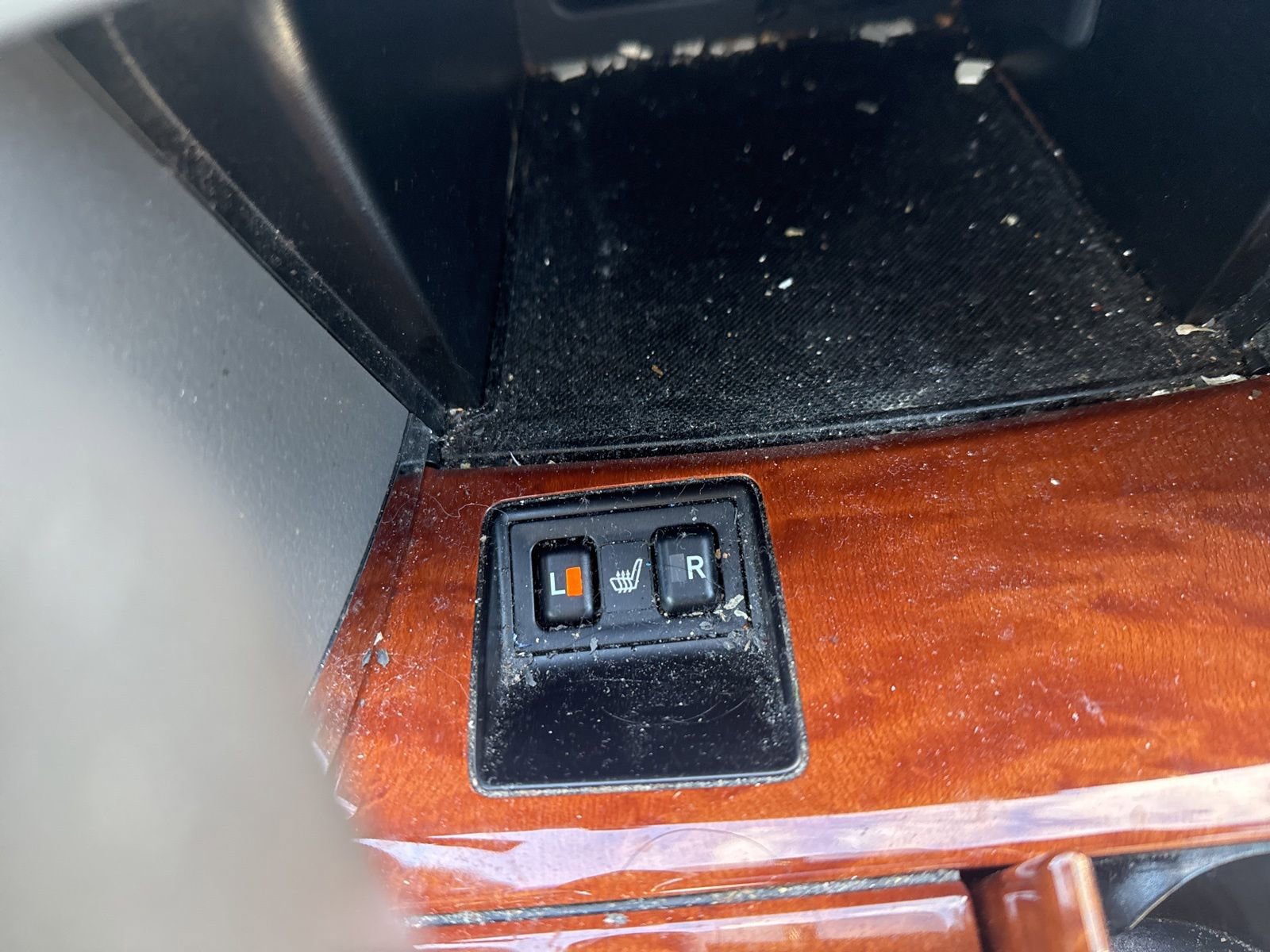 Used 2010 Toyota Camry XLE image 22