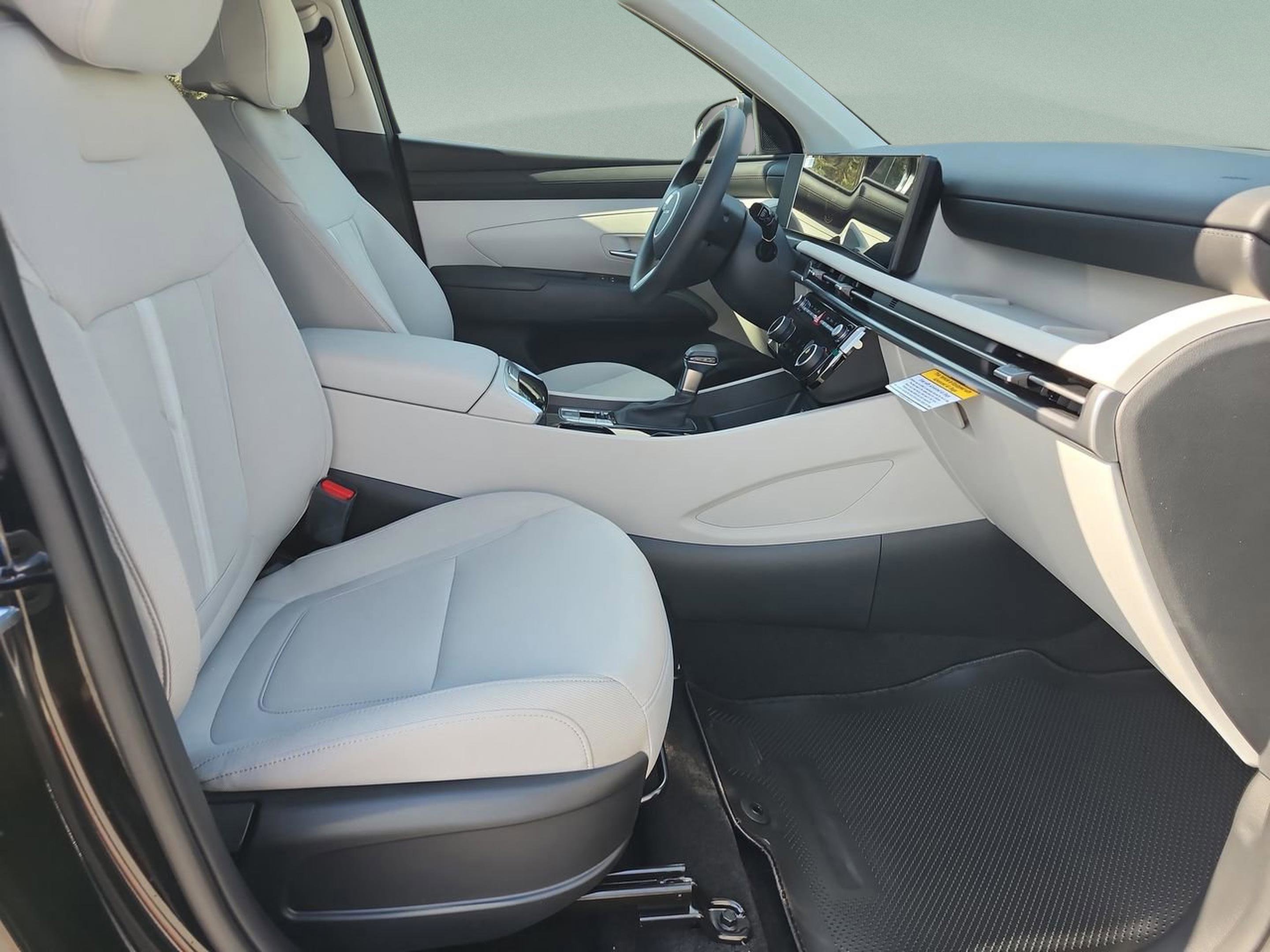 New 2026 Hyundai Tucson SEL image 19