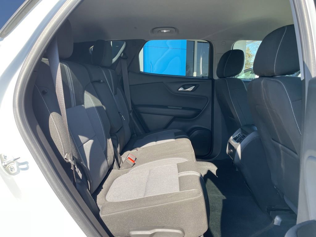 Used 2024 Chevrolet Blazer LT image 30