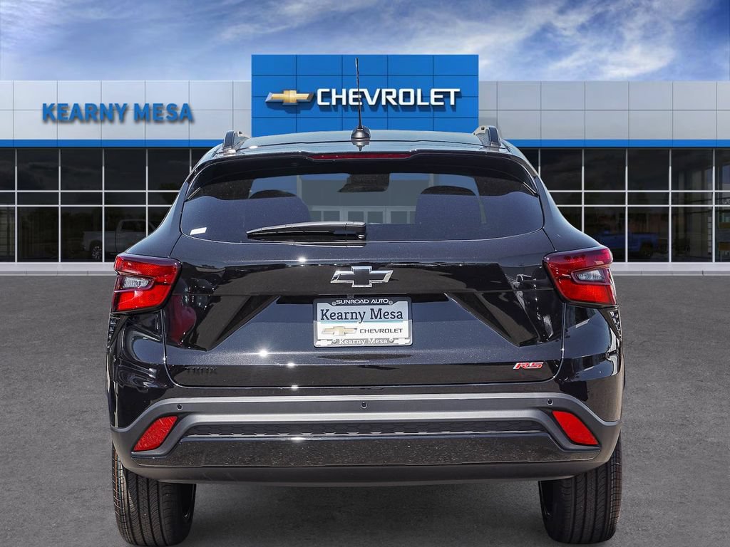 New 2026 Chevrolet Trax RS w/ Driver Confidence Package FWD image 5
