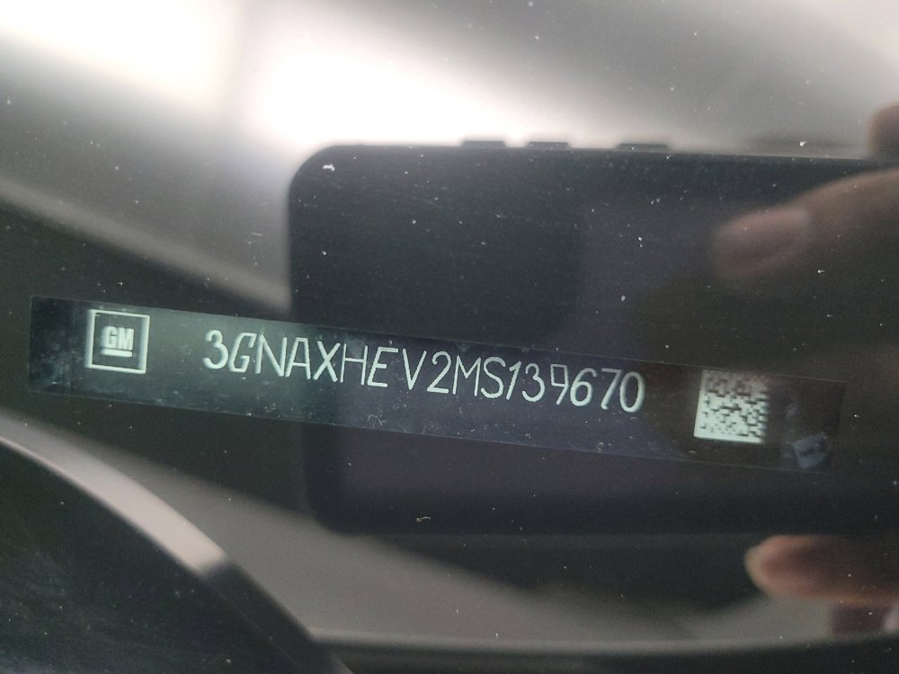 Used 2021 Chevrolet Equinox LS image 33