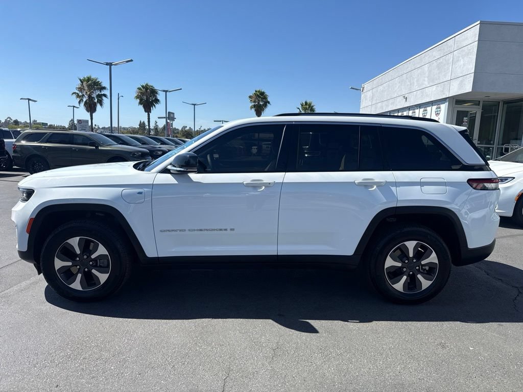 Certified 2023 Jeep Grand Cherokee 4WD 4xe image 4