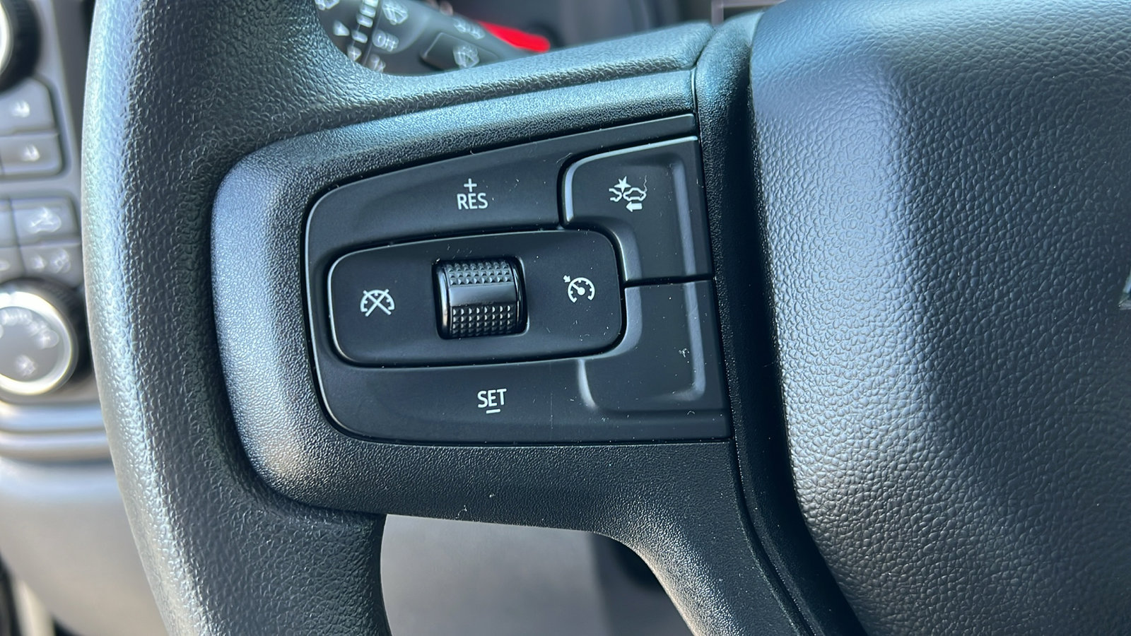 Used 2025 Chevrolet Silverado 1500 W/T w/ WT Safety Package AWD/4WD image 21