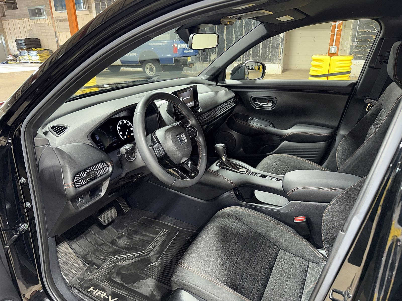 Used 2024 Honda HR-V Sport image 27