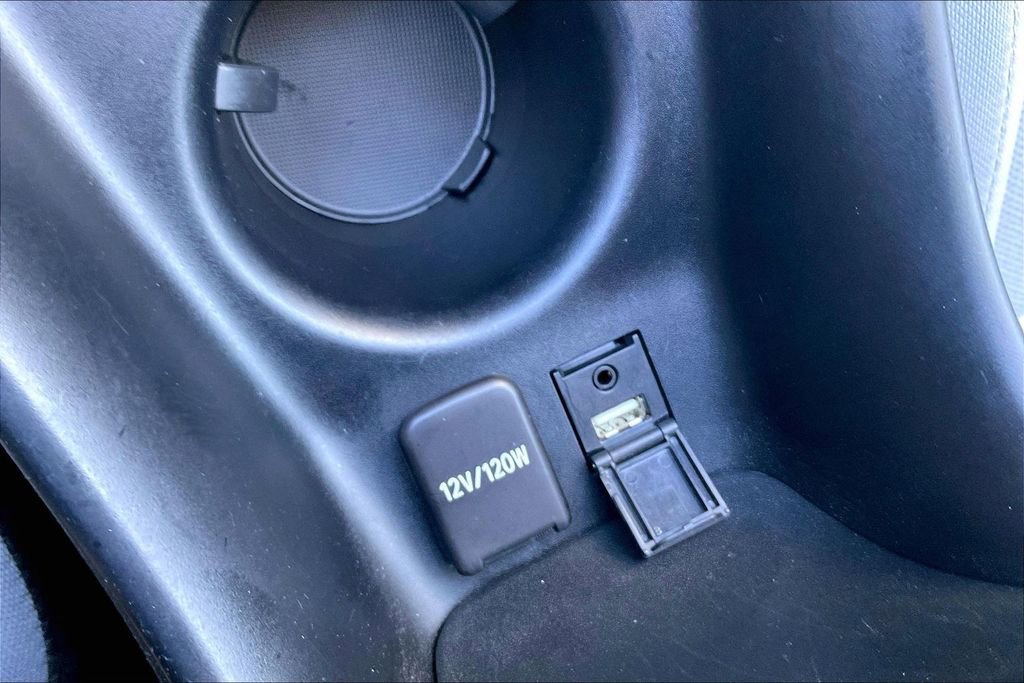 Used 2020 Toyota Prius LE image 16