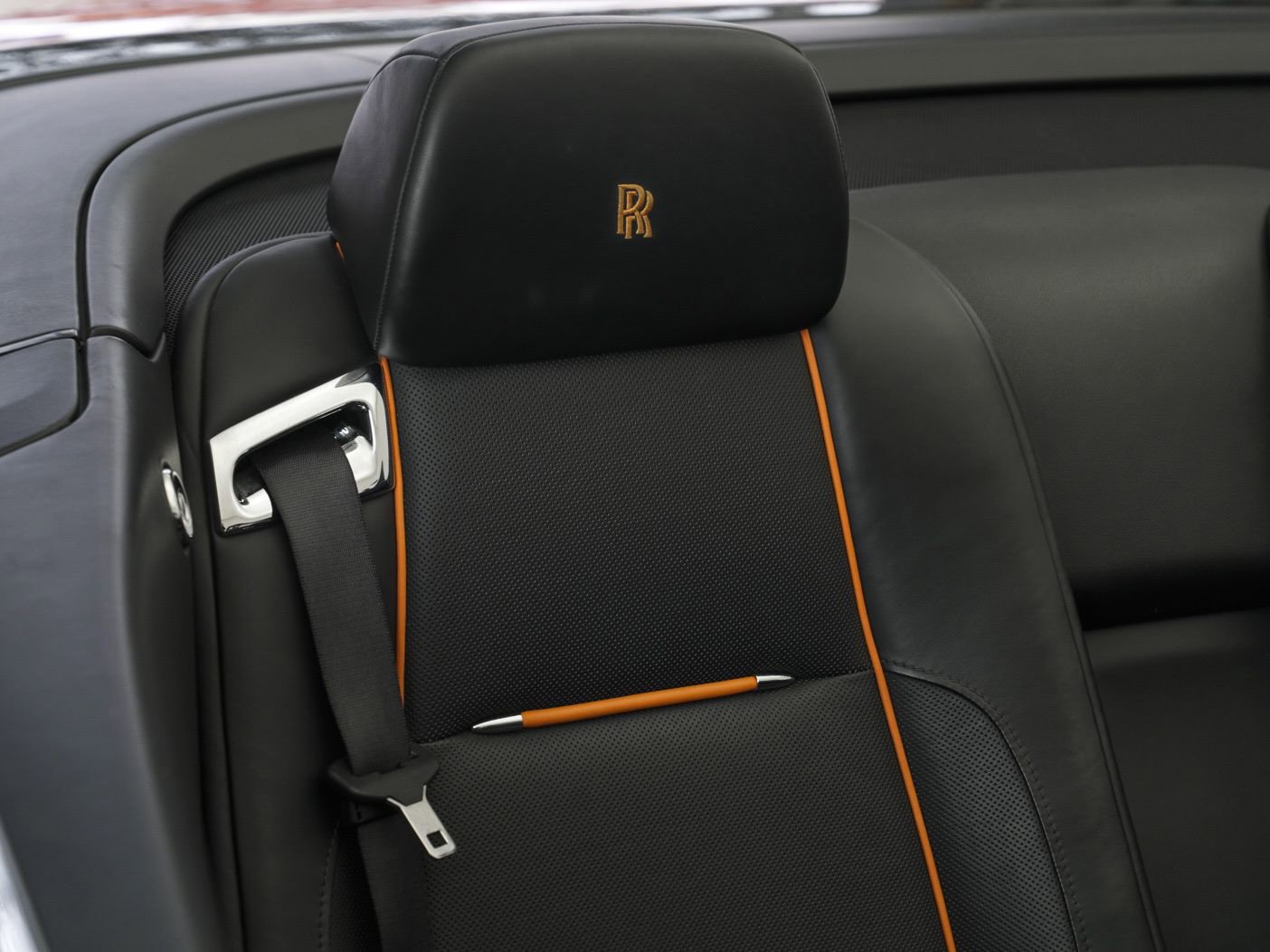 Used 2020 Rolls-Royce Dawn image 66