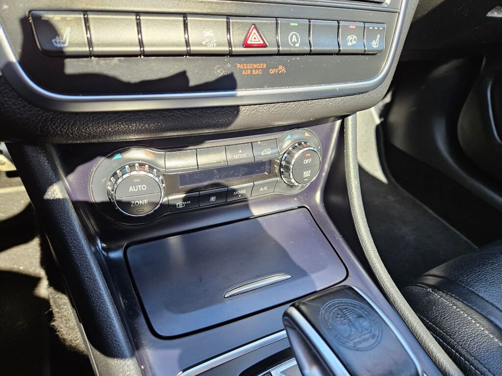 Used 2016 Mercedes-Benz CLA 45 AMG 4MATIC w/ Premium Package image 34