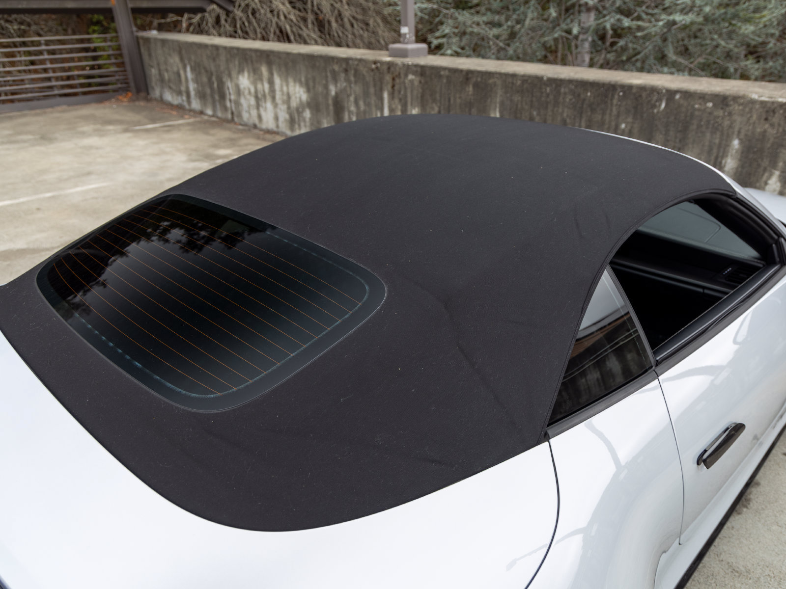 Certified 2025 Porsche 911 Carrera GTS RWD image 25