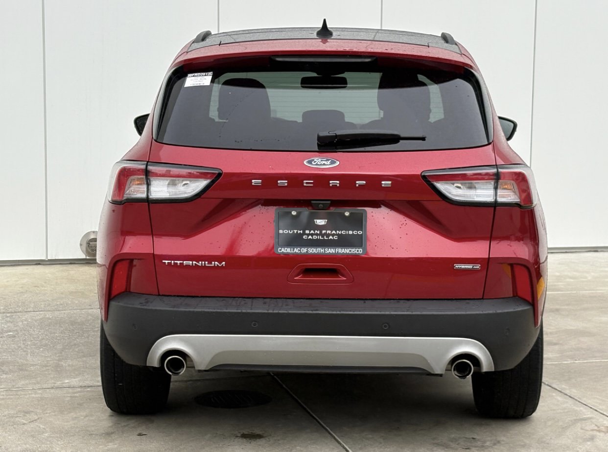 Used 2020 Ford Escape Titanium w/ Titanium Premium Package 2.0 AWD/4WD image 8