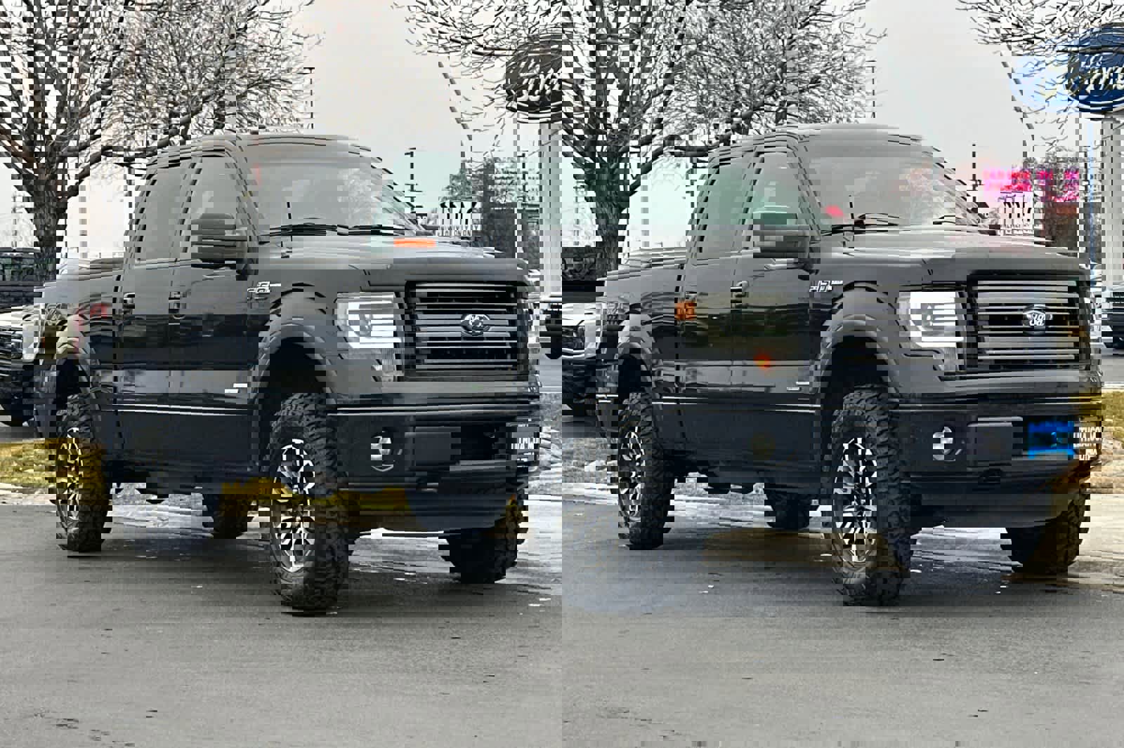 Used 2012 Ford F150 FX4 w/ Max Trailer Tow Pkg image 9