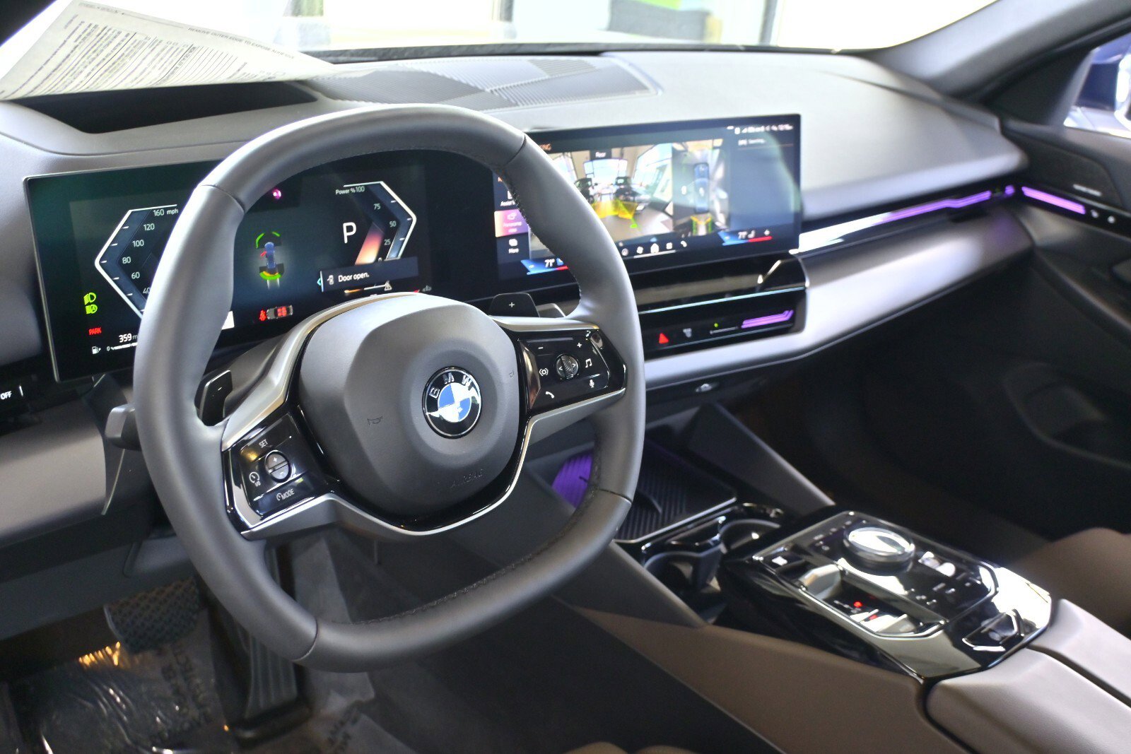 Used 2025 BMW 530i xDrive image 17