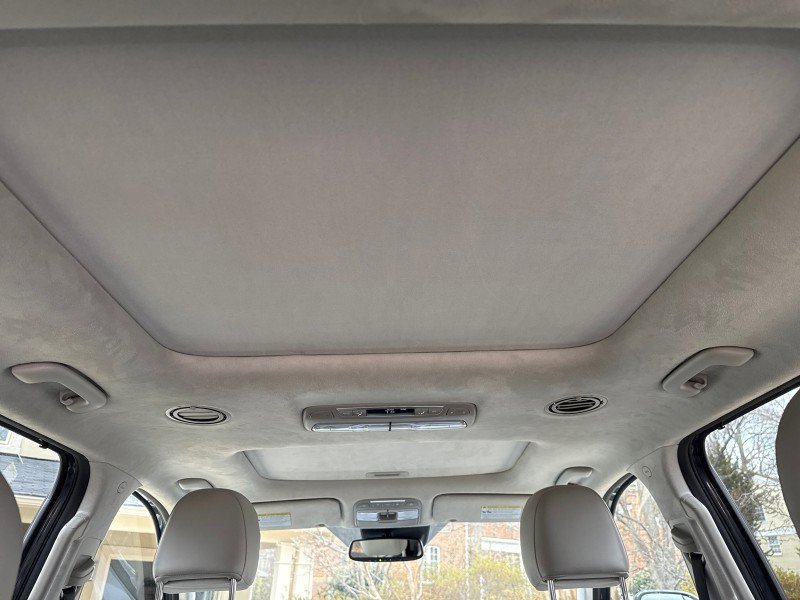 Used 2020 Kia Telluride SX w/ SX Prestige Package image 32