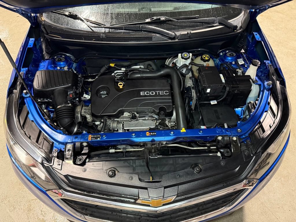 Used 2019 Chevrolet Equinox LS w/ LS Convenience Package AWD/4WD image 27