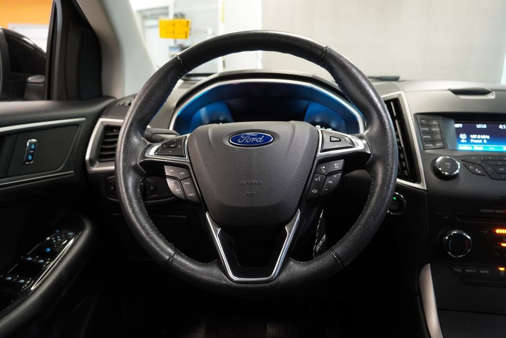 Used 2017 Ford Edge SEL AWD/4WD image 17